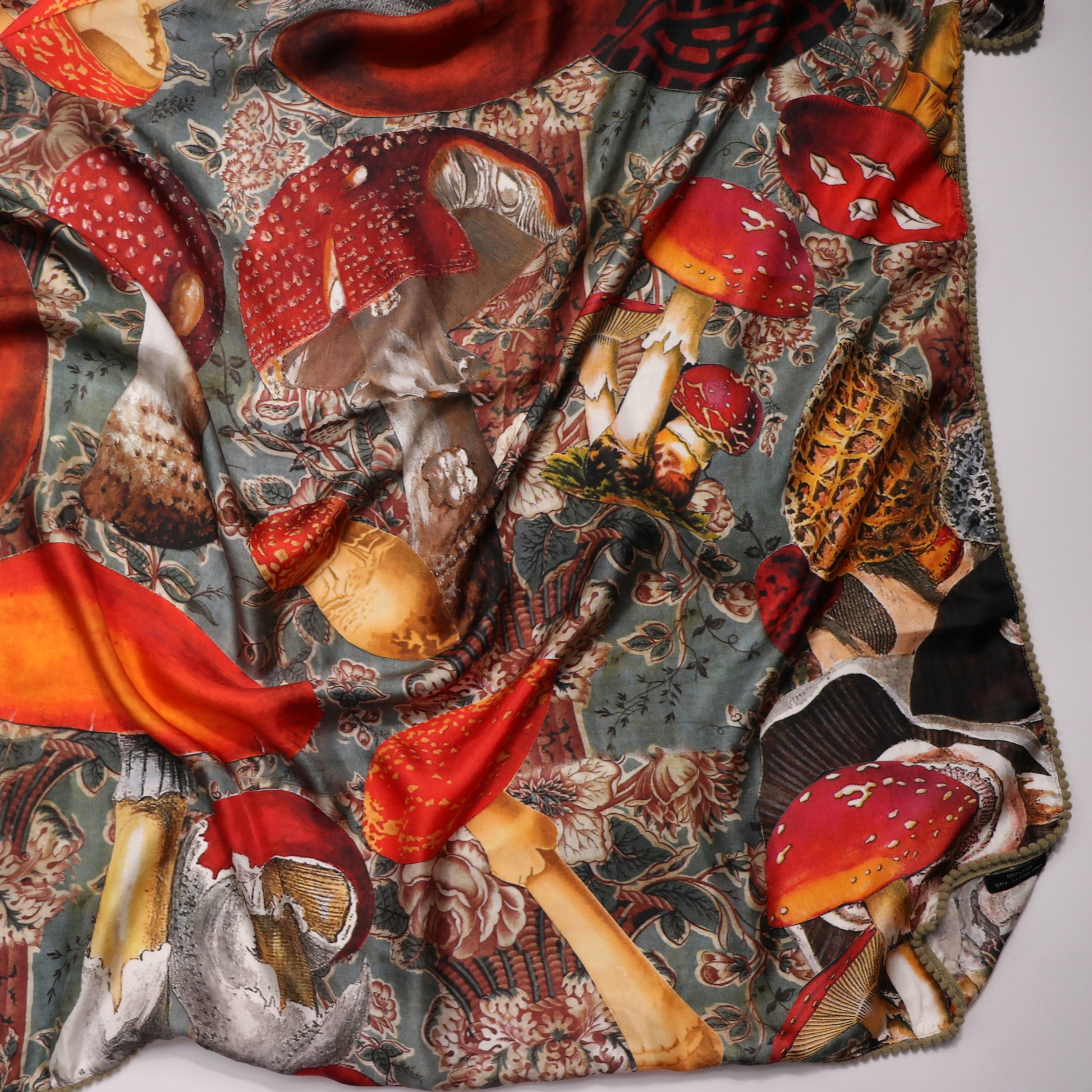 fungi silk shawl close up