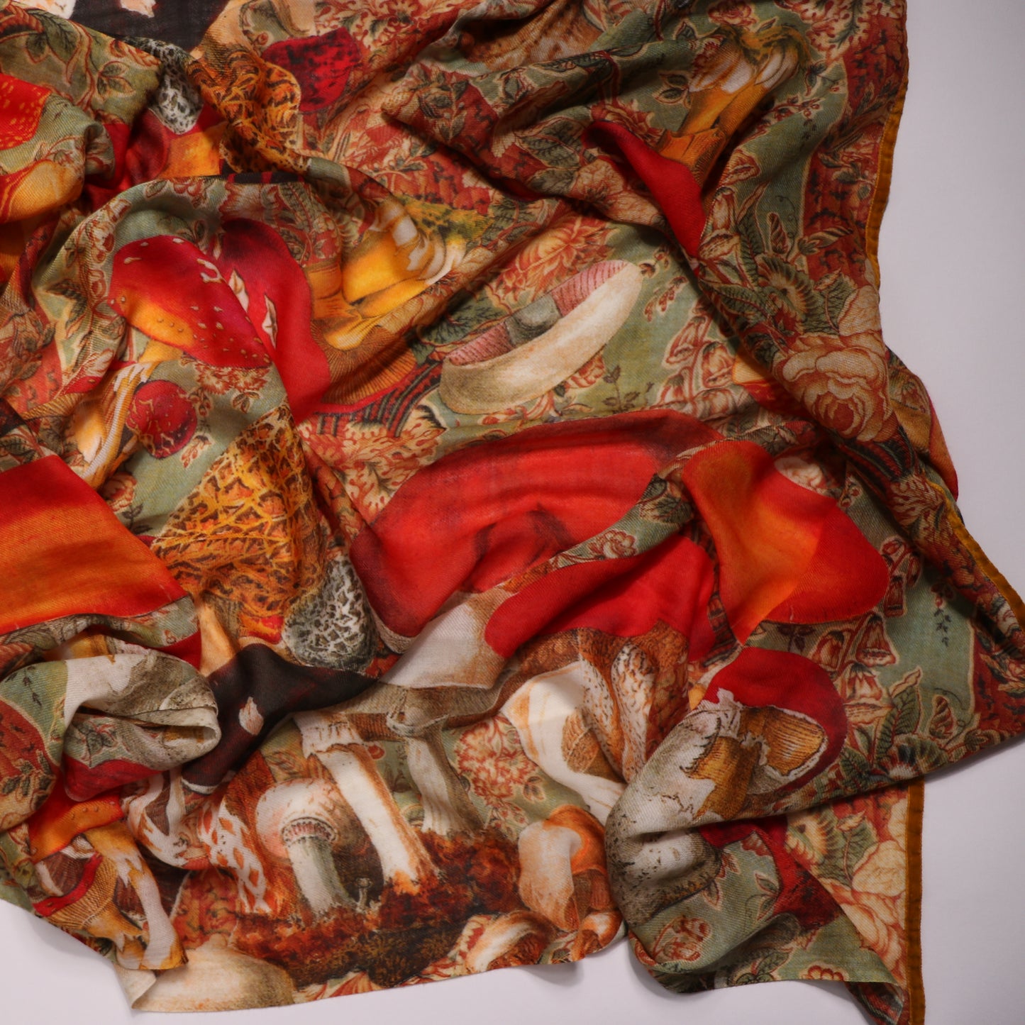 fungi woollen shawl close up